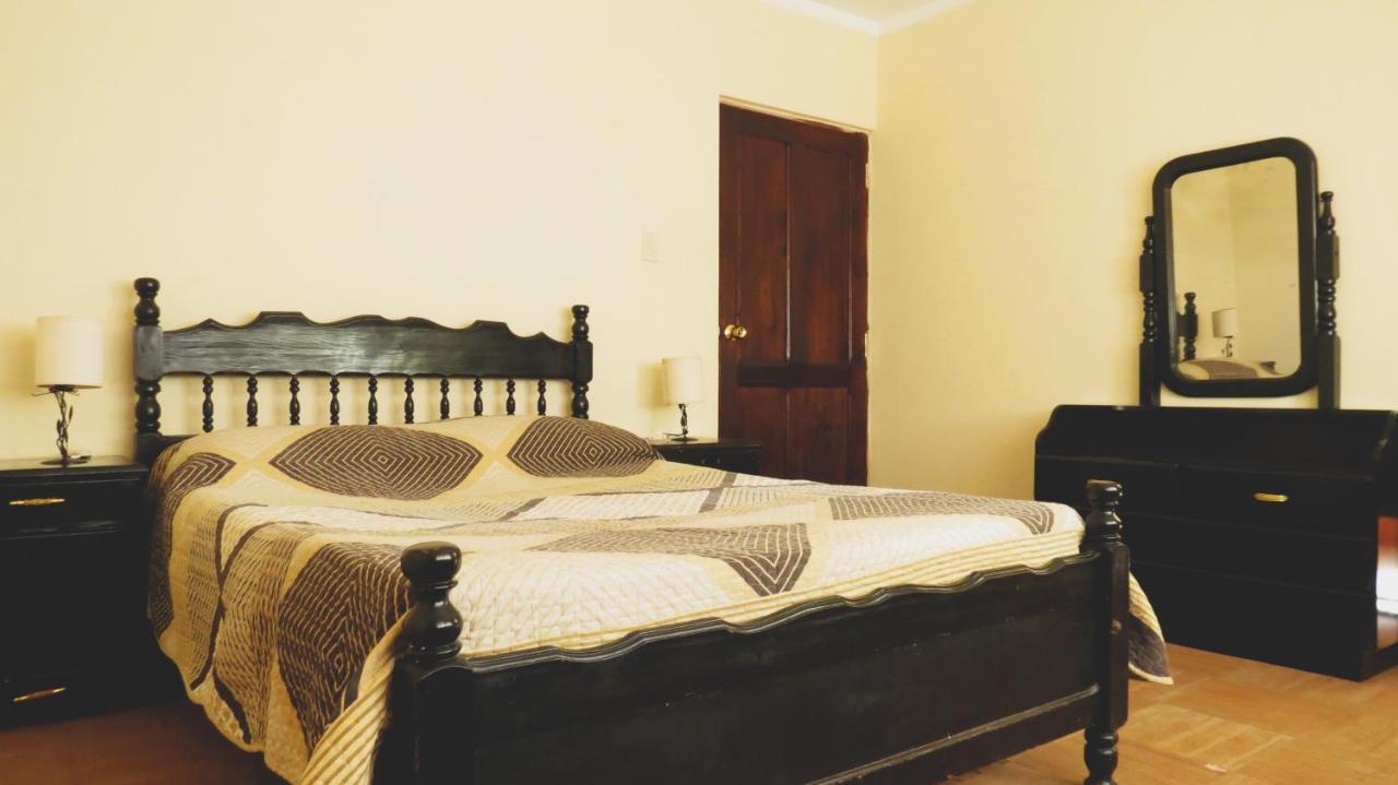 Totora B&B Копакабана Екстериор снимка